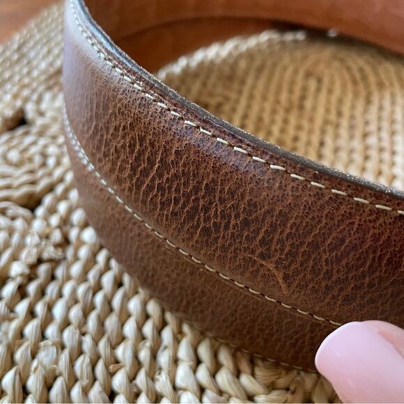 Martin Dingman Bill Water Buffalo Belt Color: Walnut Size 42 - Picture 5 of 15